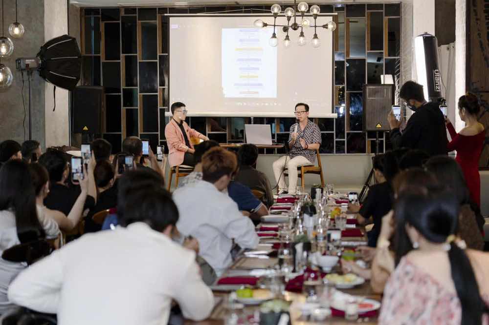 1z.518.doanh-nhan-khoa-le-drama-ca-si-bich-tuyen-ty-phu-my-va-hoa-si-loc-lan5