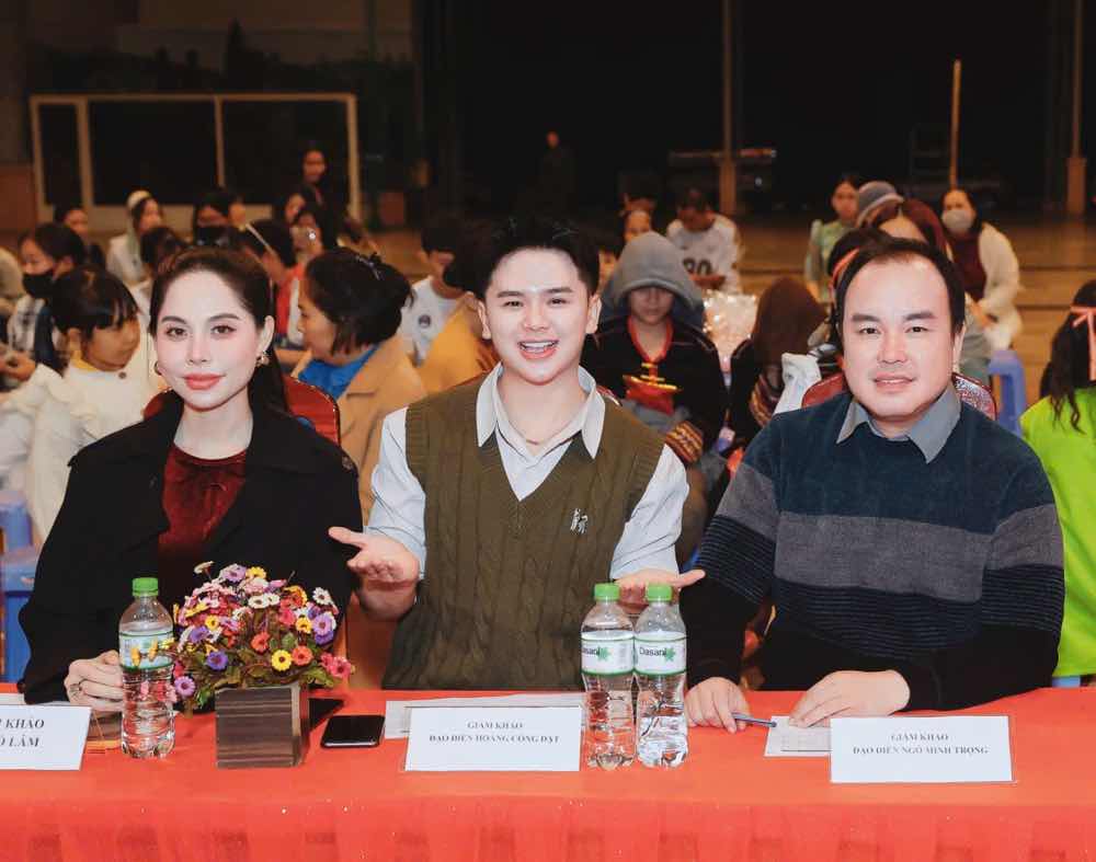 1z.984.dao-dien-hoang-cong-dat9