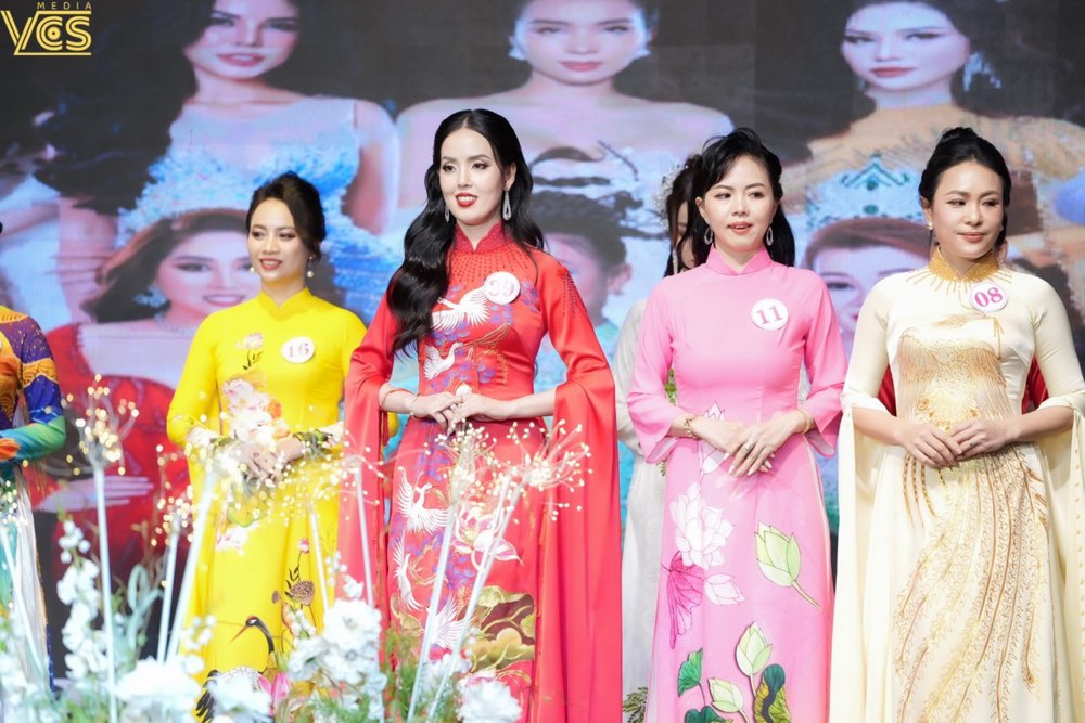 539.ao-dai-an-an2