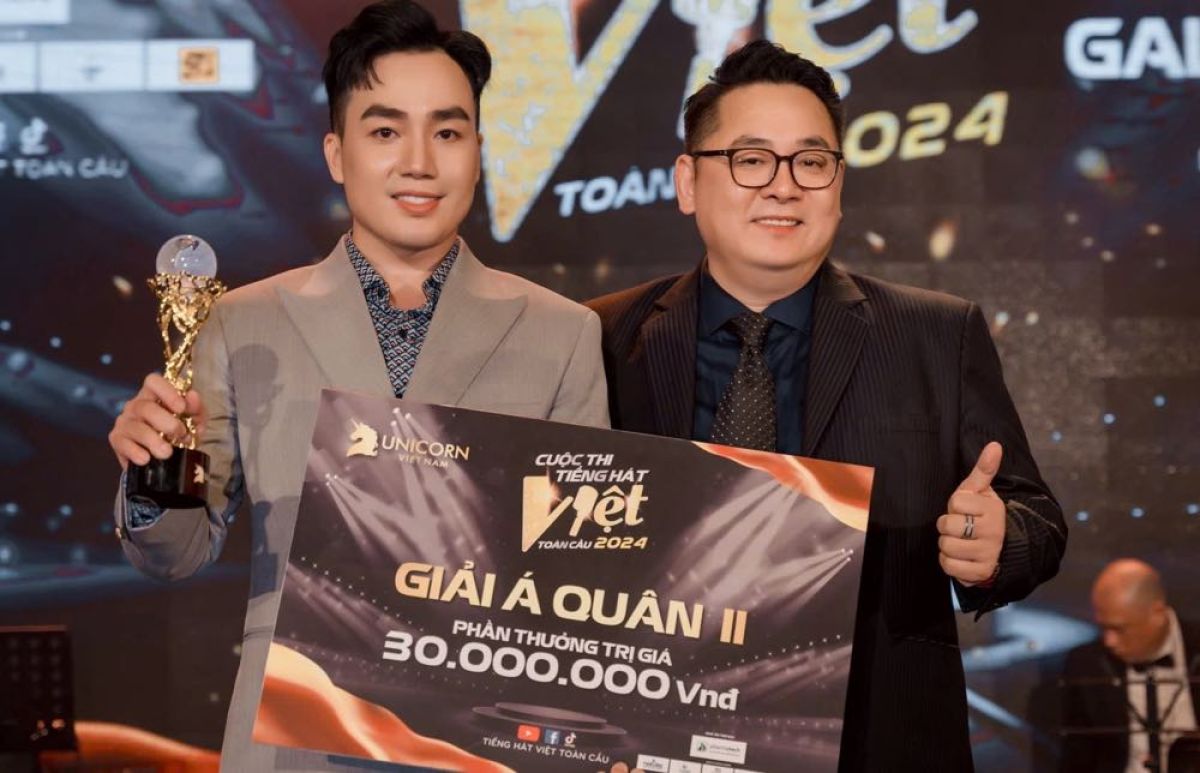 Cơ ph&oacute; Vietjet đoạt giải &Aacute; qu&acirc;n Tiếng h&aacute;t Việt to&agrave;n cầu 2024