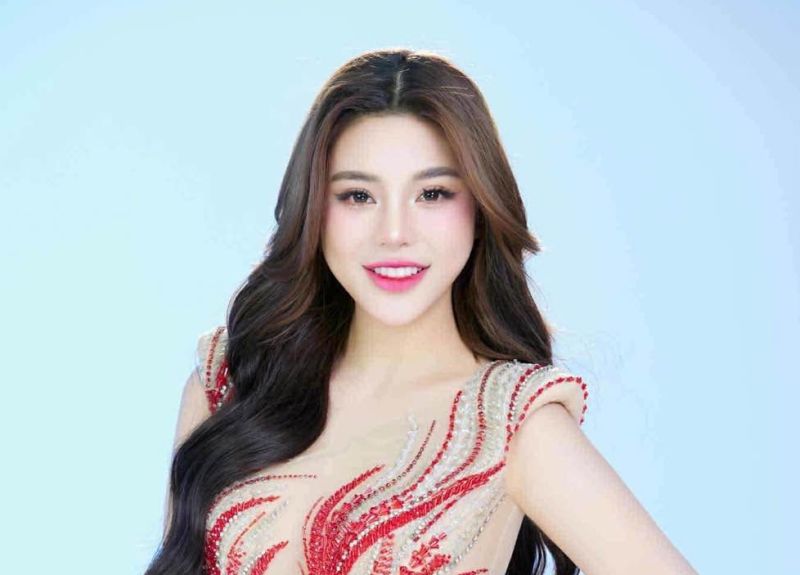 &Aacute; hậu Nguyễn Phương Thảo giải th&iacute;ch về h&igrave;nh xăm tr&ecirc;n cơ thể