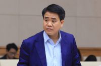 '&Ocirc;ng Nguyễn Đức Chung d&ugrave;ng tiền l&atilde;i từ b&aacute;n chế phẩm Redoxy 3C để l&agrave;m từ thiện, đ&aacute;nh b&oacute;ng h&igrave;nh ảnh'
