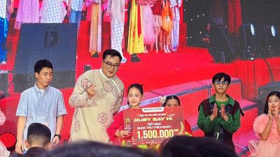 T&agrave;i năng nh&iacute; Phạm Nguyễn T&uacute; Anh toả s&aacute;ng tại Chung kết Ruby Say Hi