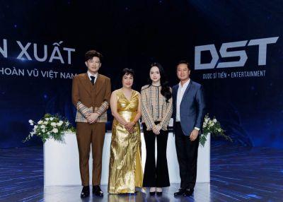 Dược sĩ Tiến - Hương Giang đồng hành cùng Miss Universe Vietnam