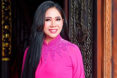 Sau danh hiệu Hoa hậu đại sứ 2018, Mrs Nhung Nguyễn tiếp tục tham gia WOMAN OF THE UNIVERSE 2023