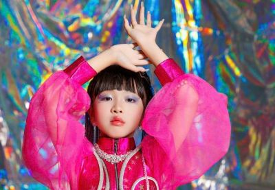 ĐẠI SỨ H&Igrave;NH ẢNH MAI HUỲNH &ndash; LAN TỎA TINH THẦN &ldquo;VƯỢT GIỚI HẠN&rdquo; C&Ugrave;NG NH&Agrave; THIẾT KẾ GIVAN TRẦN
