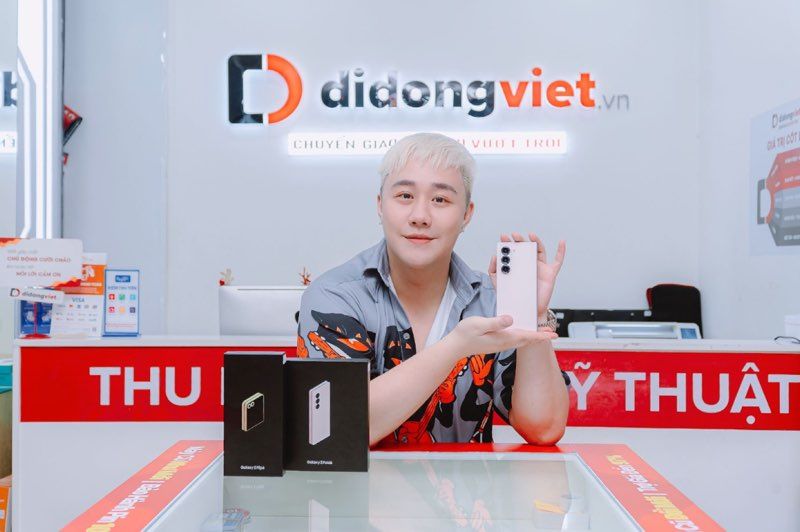 Di Động Việt tung deal chưa từng c&oacute;: Sở hữu xe hơi VinFast VF 3 khi mua sản phẩm di động bất kỳ
