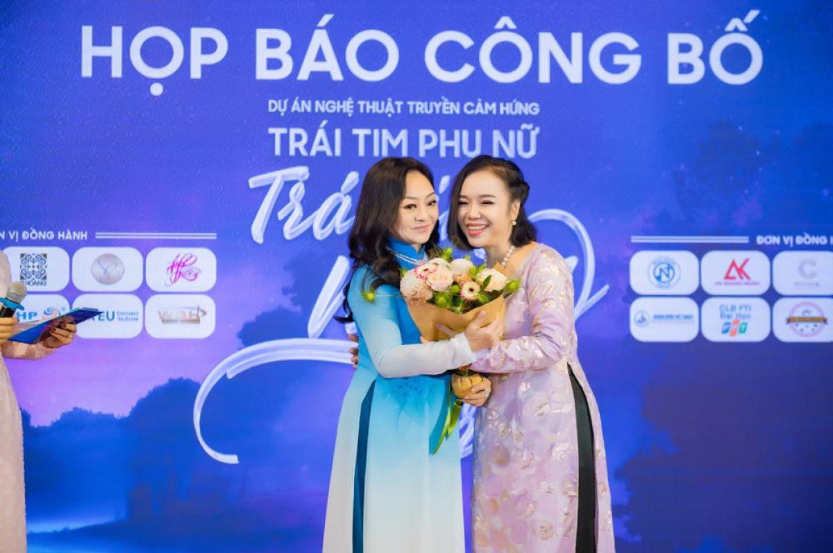 Danh ca Hương Lan: &lsquo;Tuổi 67, t&ocirc;i muốn h&aacute;t đến khi kh&ocirc;ng c&ograve;n khả năng&rsquo;