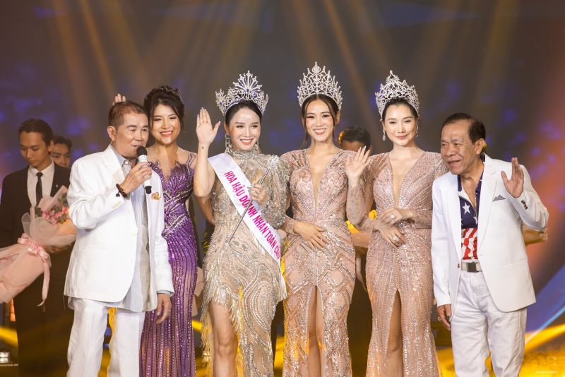 Mặn m&agrave;, duy&ecirc;n d&aacute;ng &ldquo;Nữ ho&agrave;ng Đại sứ Việt Nam to&agrave;n cầu&rdquo; Julia Ngọc