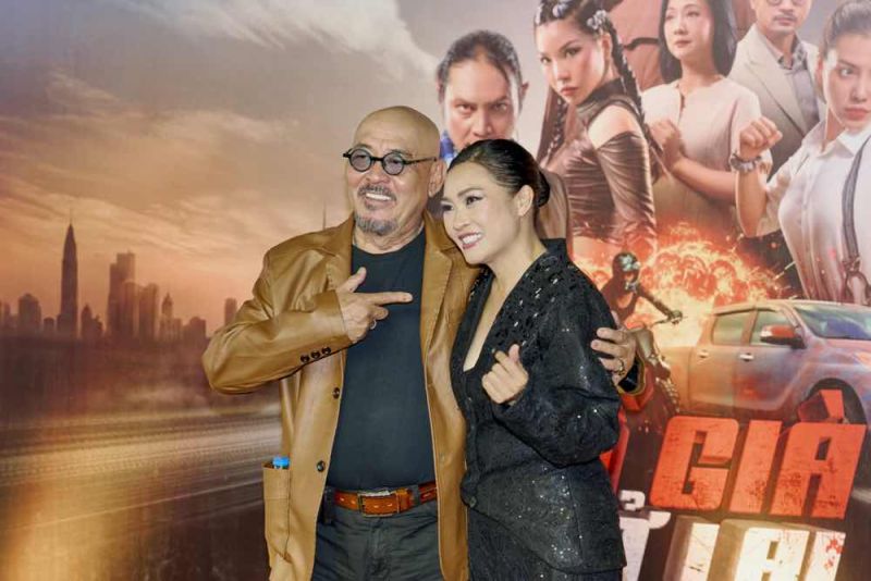 ''Bố gi&agrave; trở lại&rsquo;&rsquo; ra mắt kh&aacute;n giả, c&ocirc;ng chiếu 30-1