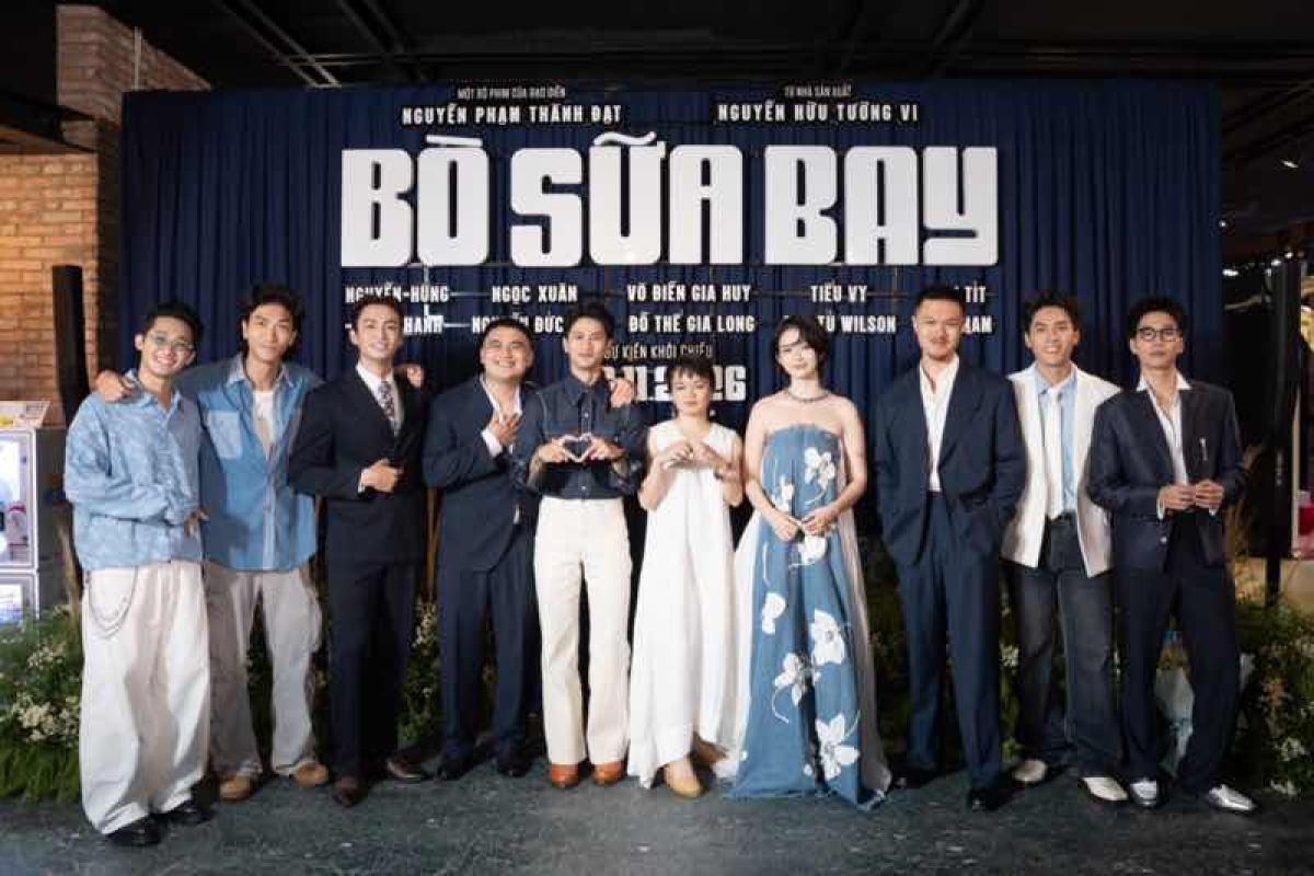 V&otilde; Điền Gia Huy, Nguyễn H&ugrave;ng, Huy T&iacute;t, Tiểu Vy mất ba đ&ecirc;m quay cảnh rượt đuổi bằng &ocirc; t&ocirc; trong phim &lsquo;B&ograve; sữa bay&rsquo;