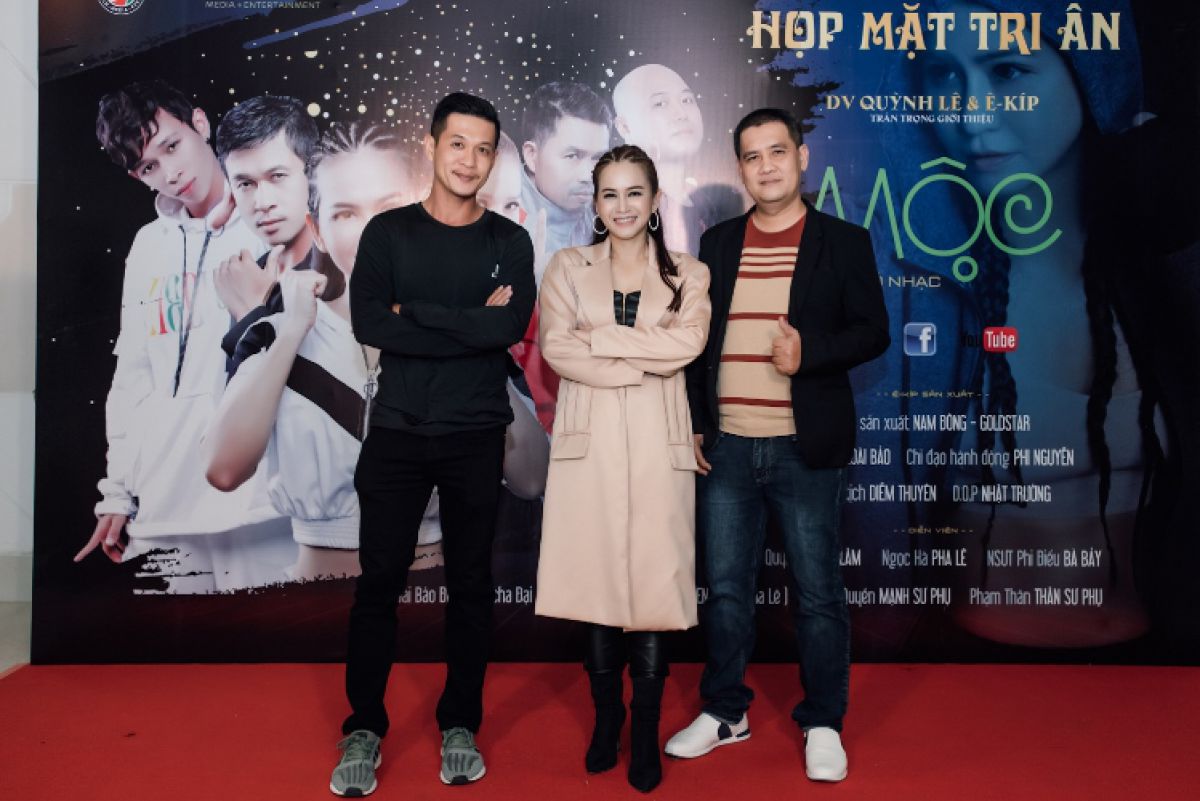 Diễn viên Quỳnh Lê tri ân đoàn phim Mộc
