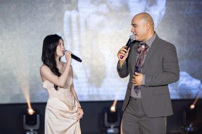 A Tu&acirc;n, Hồ Nhi song ca &ldquo;Lệ Ngang Trời&rdquo;