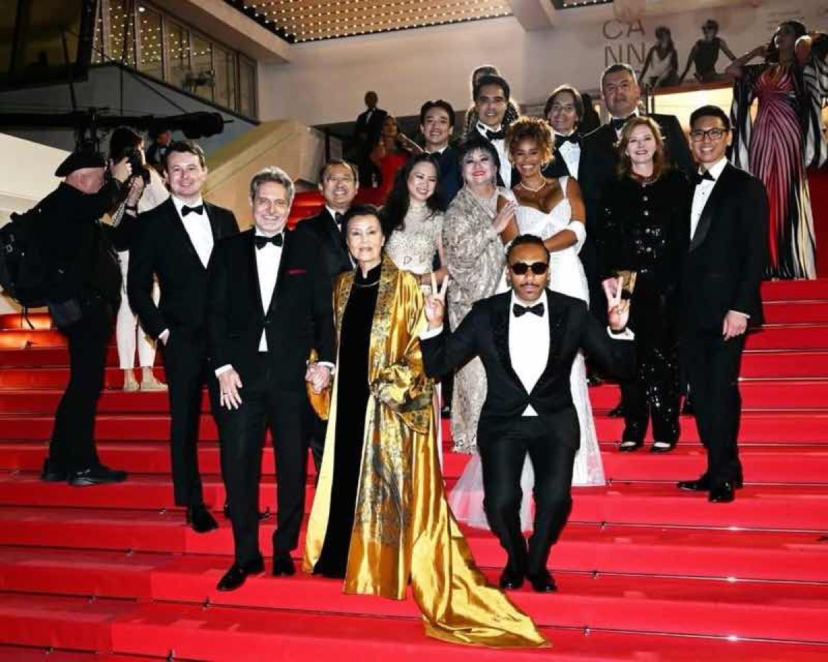 &ldquo;Chiếc K&eacute;n&rdquo; c&ugrave;ng Kiều Chinh g&acirc;y ch&uacute; &yacute; ở Cannes 2026