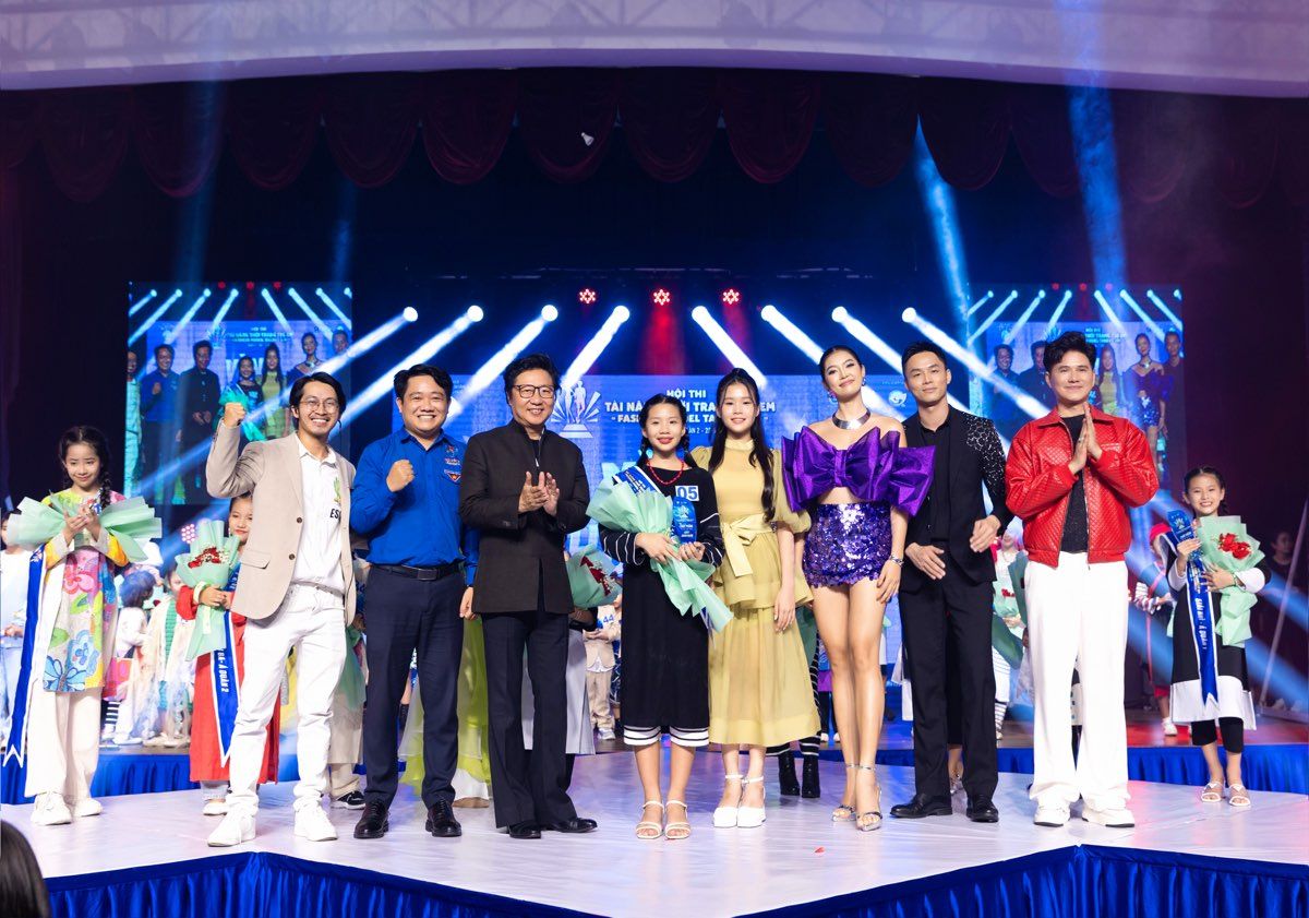 Mẫu nh&iacute; Phạm Ngọc B&iacute;ch V&acirc;n xuất sắc đoạt giải thưởng Qu&aacute;n qu&acirc;n Fashion Model Talent Kid 2024