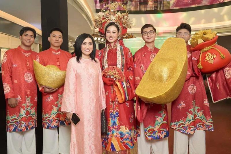 Hoa hậu Yuki Lan Anh đọ sắc cùng dàn mỹ nhân hàng đầu Việt Nam