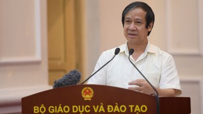 Bộ trưởng Nguyễn Kim Sơn: Chấm dứt học Văn theo b&agrave;i mẫu