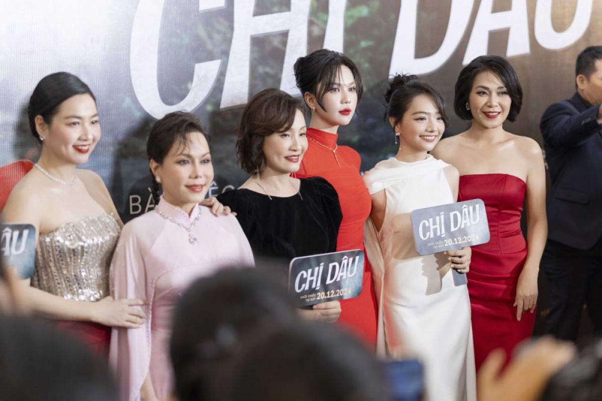 KHI MỘT CHỊ D&Acirc;U ĐẤU VỚI BỐN B&Agrave; C&Ocirc; B&Ecirc;N CHỒNG