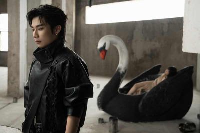 SWAN RA MẮT MV &ldquo;c&oacute; lẽ&rdquo;: H&Agrave;NH TR&Igrave;NH TỪ BỎ ĐỊNH KIẾN ĐỂ T&Igrave;M LẠI BẢN THỂ TỰ DO