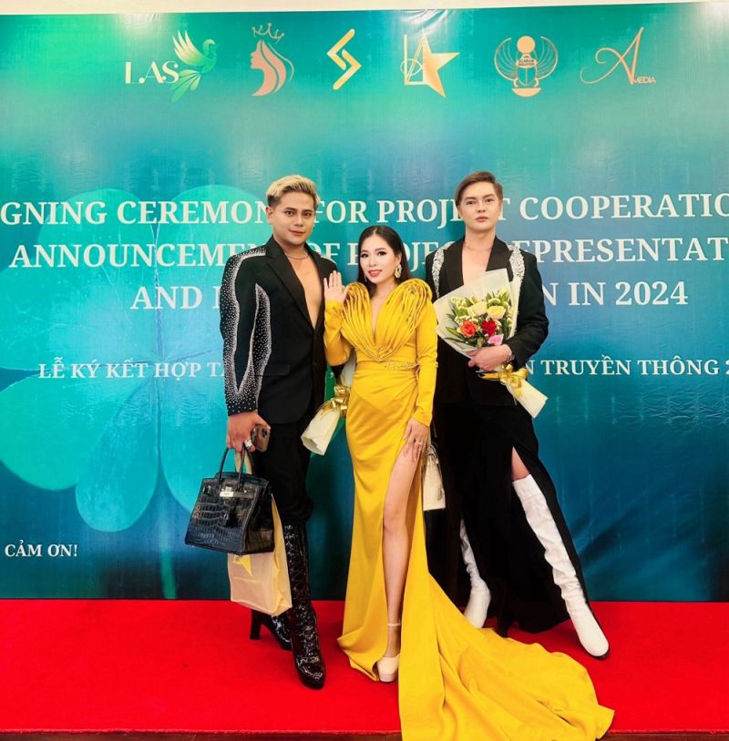 Bộ đ&ocirc;i HLV Red Bacon &ndash; Jethro A.Sulayao sẽ training cho c&aacute;c thi sinh nh&agrave; Amedia Star