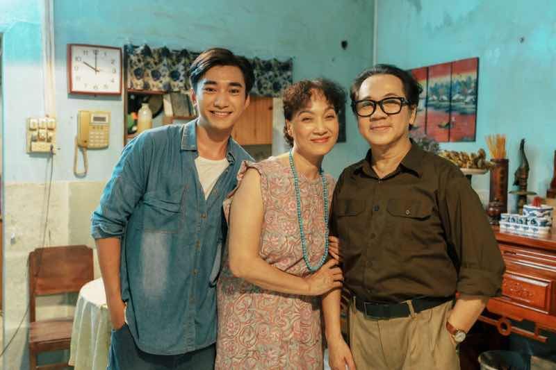 NSND L&Ecirc; KHANH, NSƯT TH&Agrave;NH LỘC V&Agrave; NSND KIM XU&Acirc;N KỂ C&Acirc;U CHUYỆN XUNG ĐỘT THẾ HỆ TRONG &ldquo;MỘT THỜI TA Đ&Atilde; Y&Ecirc;U&rdquo;